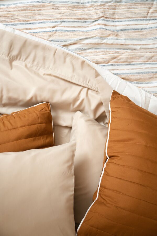 5 Piece Split Queen Bamboo Hypoallergenic Sheet Set - Khaki