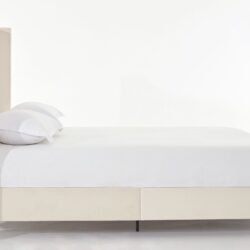 Peyton - King Bed Upholstered With High Headboard, Traditional Hand Buttoned Tufting - Ivory Velvet