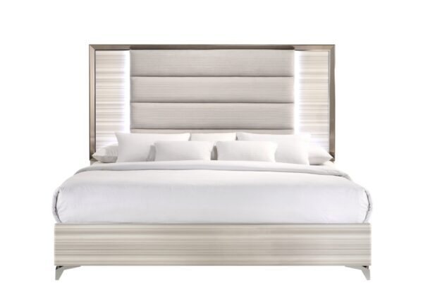 Star - King Bed With LED - White