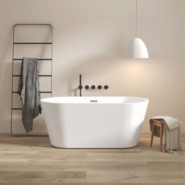 Freestanding Bathtub, Modern & Contemporary Design, Soaking Tub With Toe-Tap Drain In Chrome And Classic Slotted Overflow - Glossy White