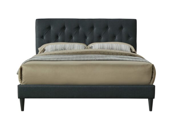 Full Sized Tufted Bed With USB - Black