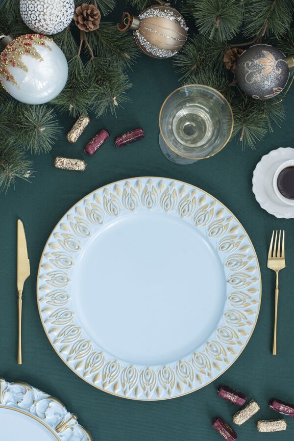 Plastic Charger Polypropylene Plate (Set of 8) - Blue / Gold