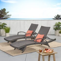 Salem - Contemporary Wicker Chaise Lounge With Armrests - Gray