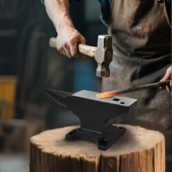 High Hardness Single Horn Anvil, 45Lbs Cast Steel, With Four Holes For Fixing And Large Countertop - Black