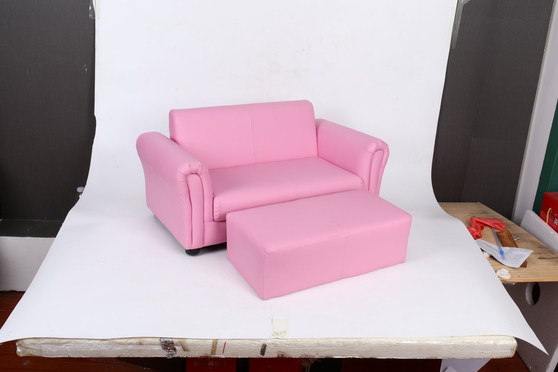 Kids Club Chair Sofa / Sectional And Ottoman - Pink - Image 6