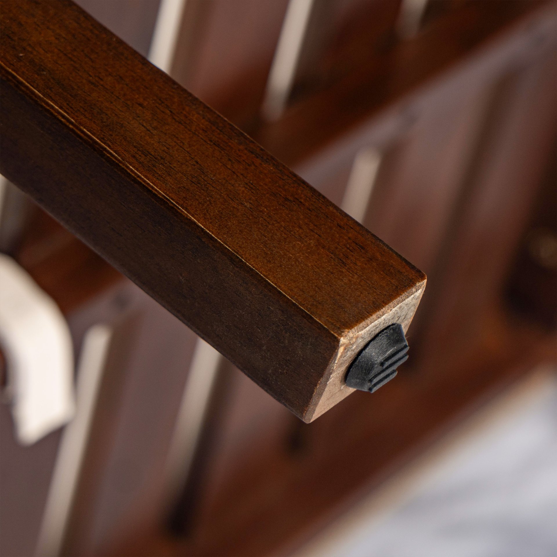 Outdoor Lounge Chair With Woven Backrest, Solid Wood Frame, Comfortable Cushions - Walnut - Image 19