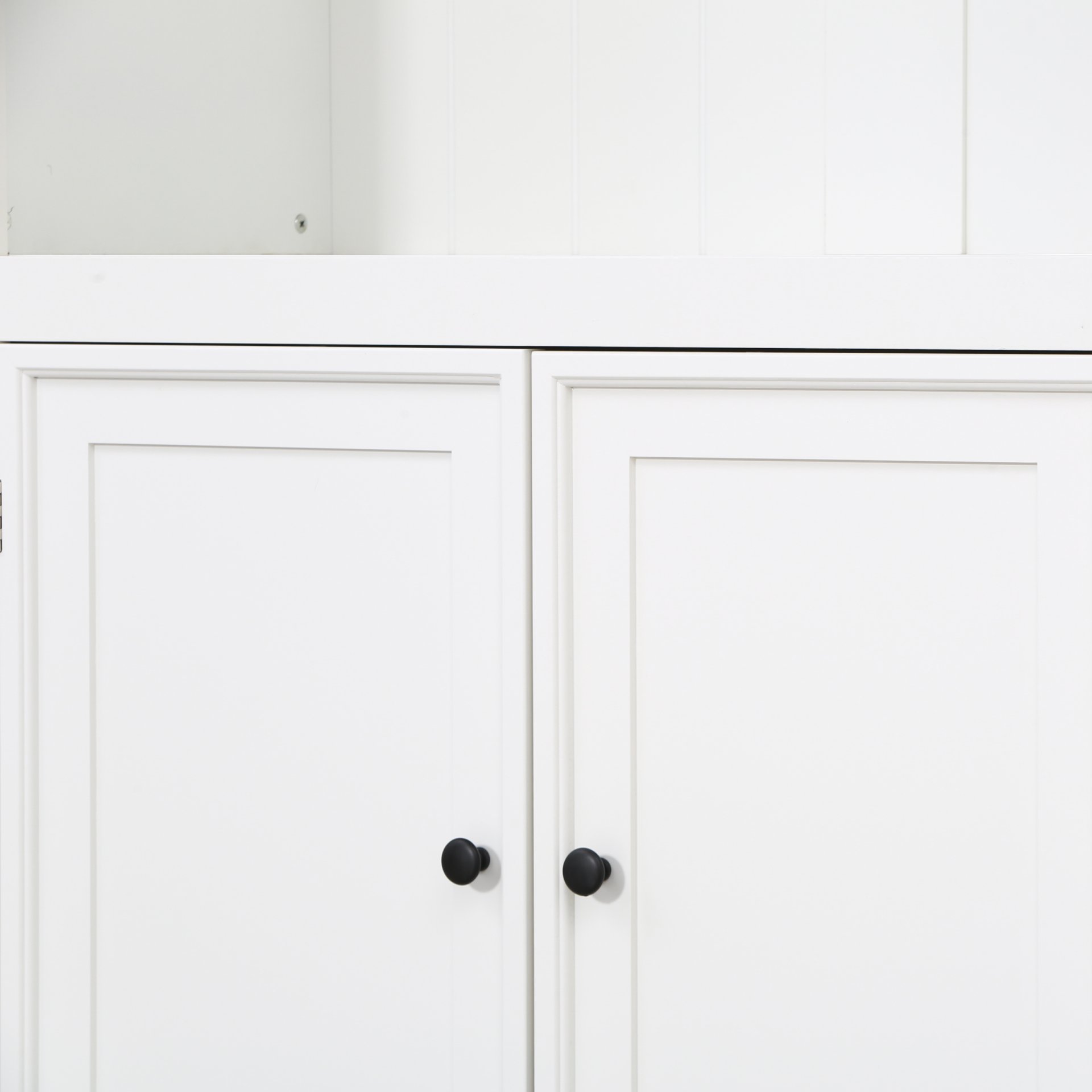 Retro Style Display Bookcase With Adjustable LED Ceiling Light And Tempered Glass Shelves - White - Image 13