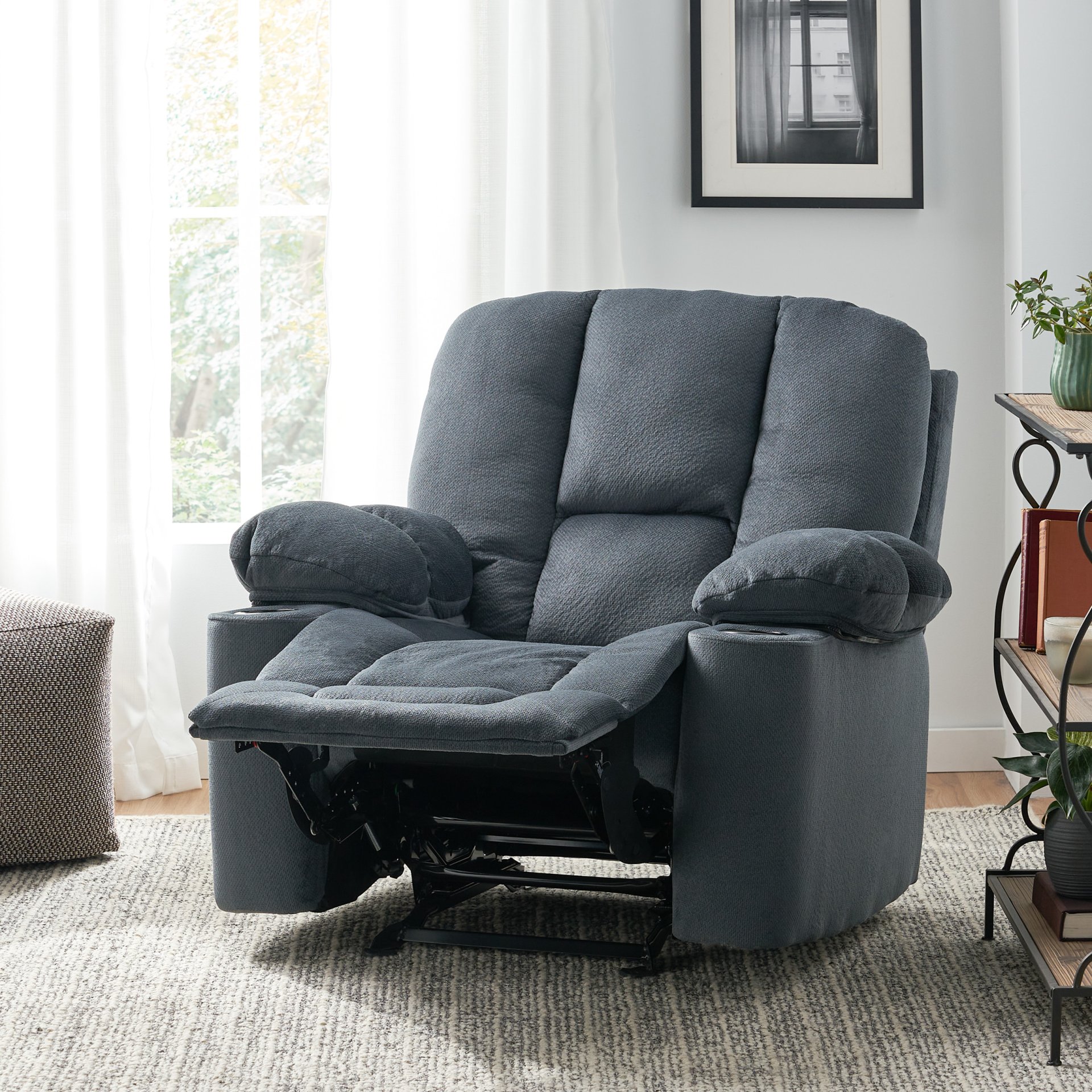 Luxurious Manual Recliner Chair With Skin-Friendly And Dual Cup Holders - Silver - Image 6