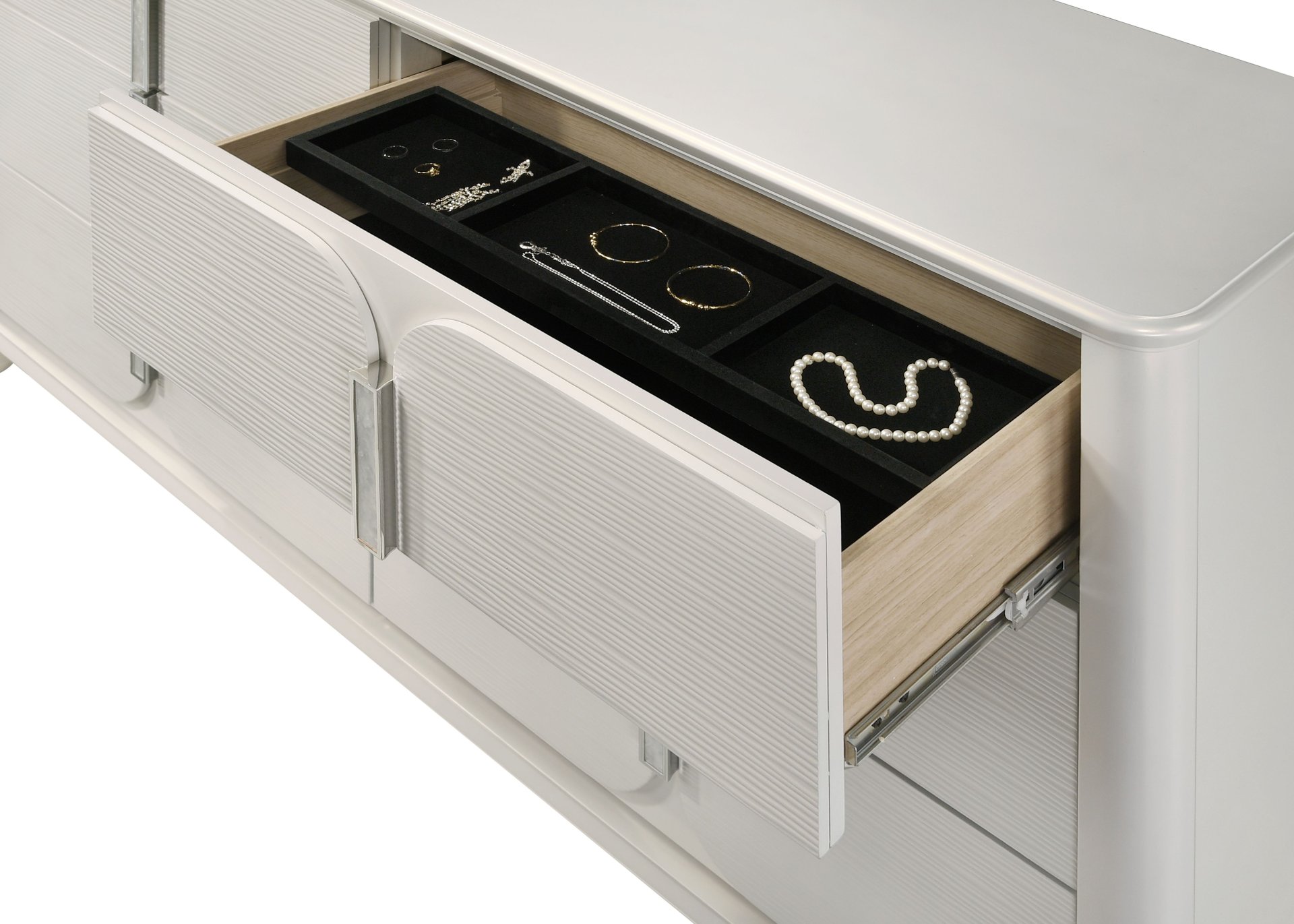 Laveda - Dresser - White - Image 9