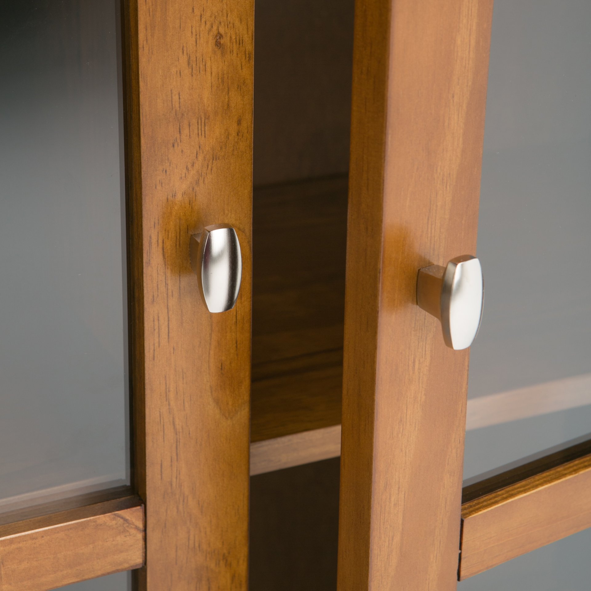 Warm Shaker - Low Storage Cabinet - Light Golden Brown - Image 6