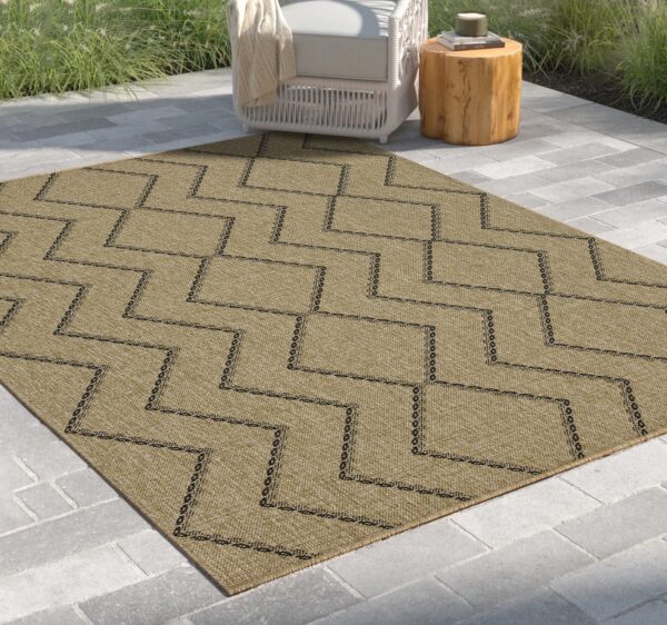 Earth - 7'10" X 10'3" Indoor, Outdoor Area Rug - Jute / Black
