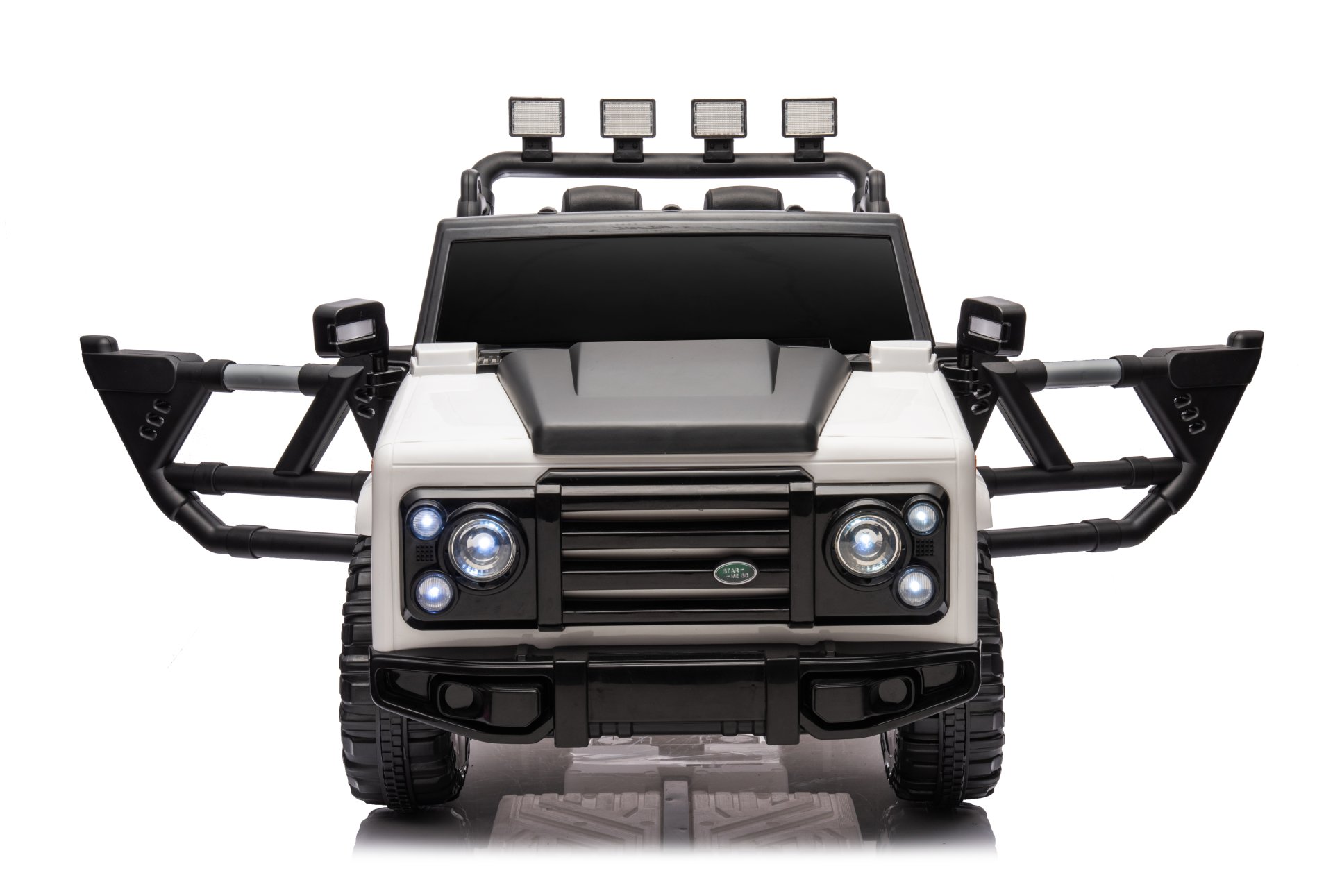 12V7A 30W*2 Four-Wheel Drive Leather Seat One Button Start, Forward And Backward, High And Low Speed, Music, Front Light, Power Display, Two Doors Can Open, 2.4G R / C, Seat Belt Four Wheel Absorber - White / Black - Image 9