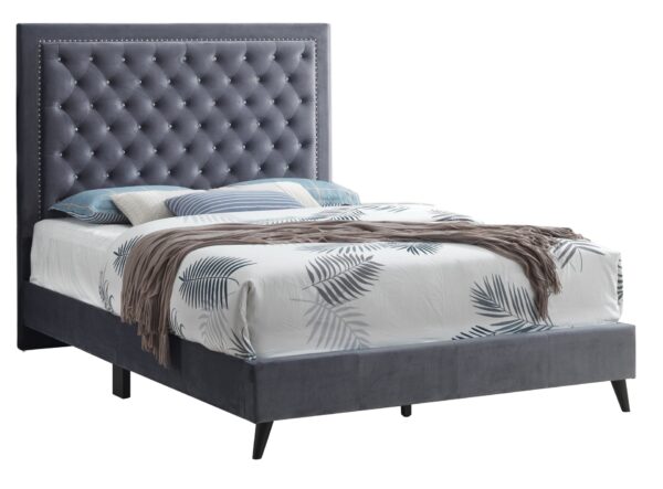 Queen Bed Classic Design - Gray