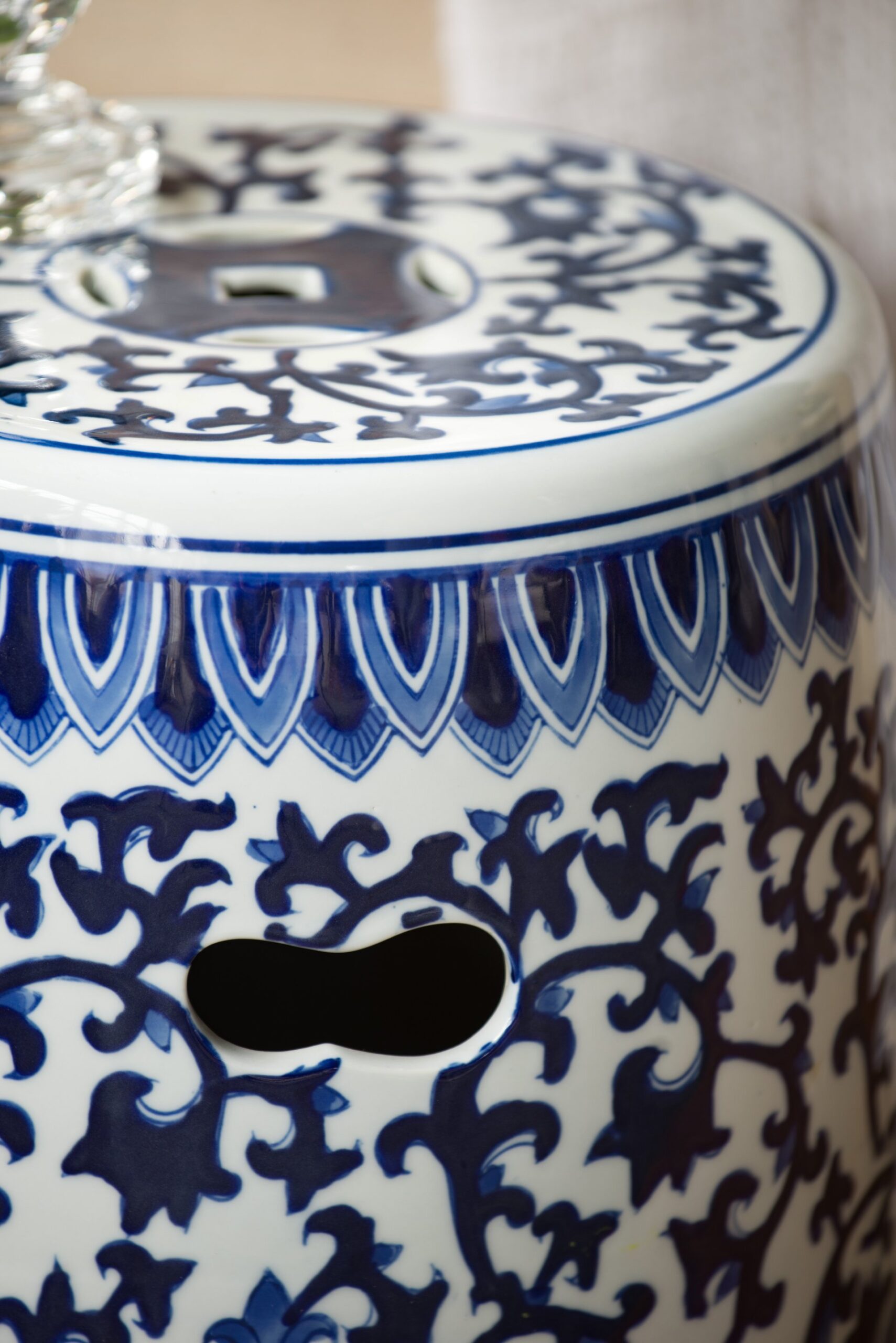 Ceramic Garden Stool, Small Side Tabel - White / Blue - Image 9