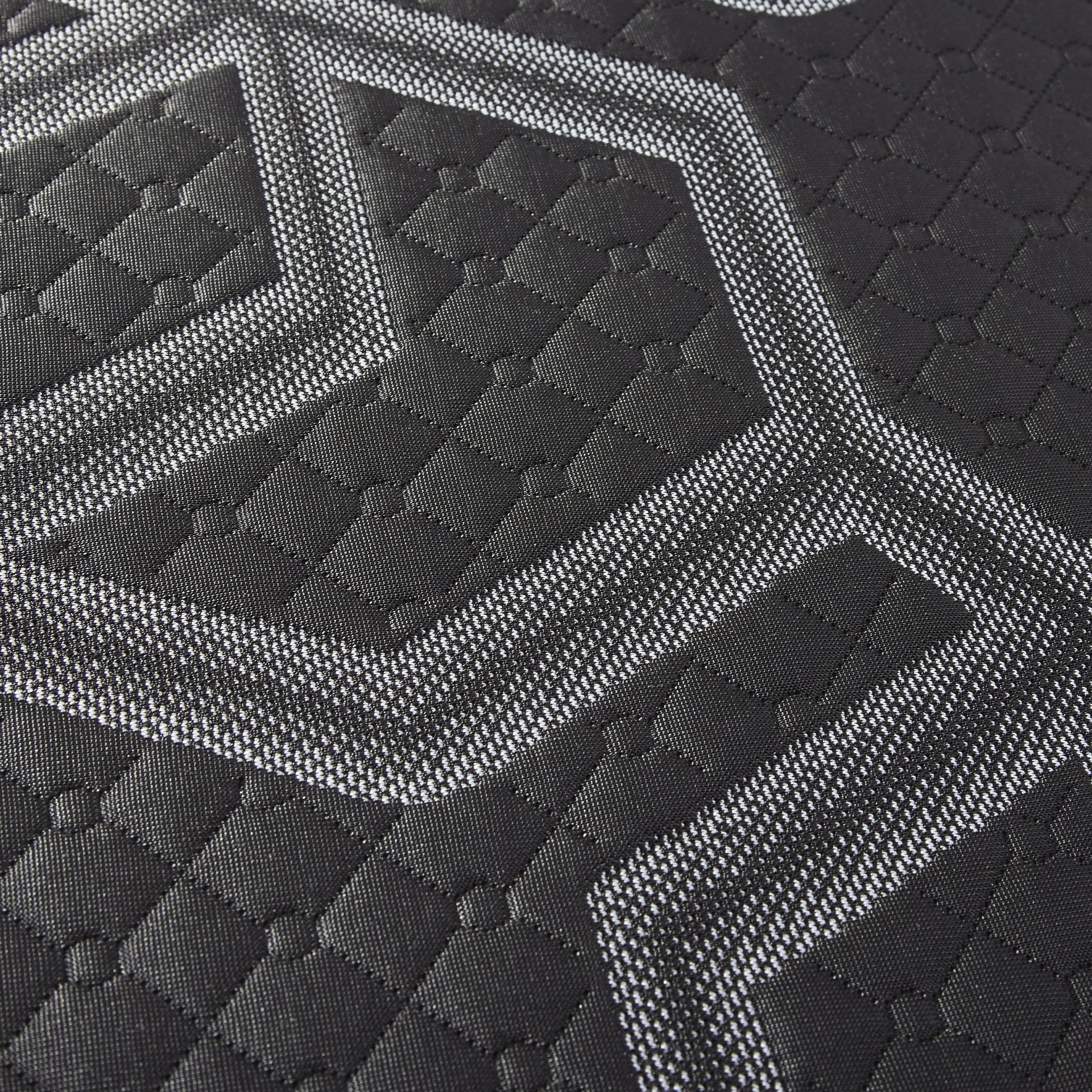 10" Full Smooth Top Foam, Lux Firm Mattress - Black - Image 5