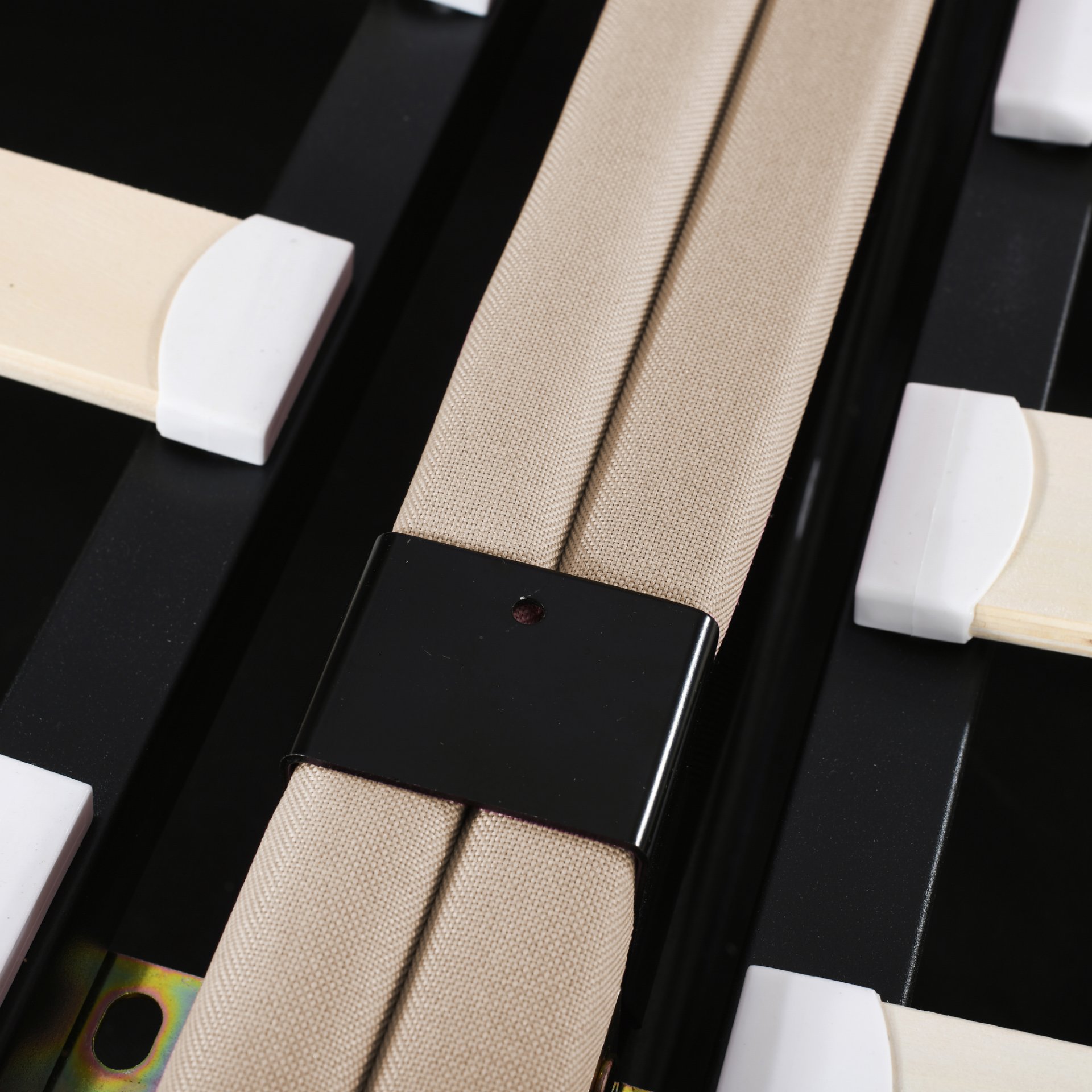 King Size Upholstered Platform Bed With A Hydraulic Storage System - Beige - Image 12