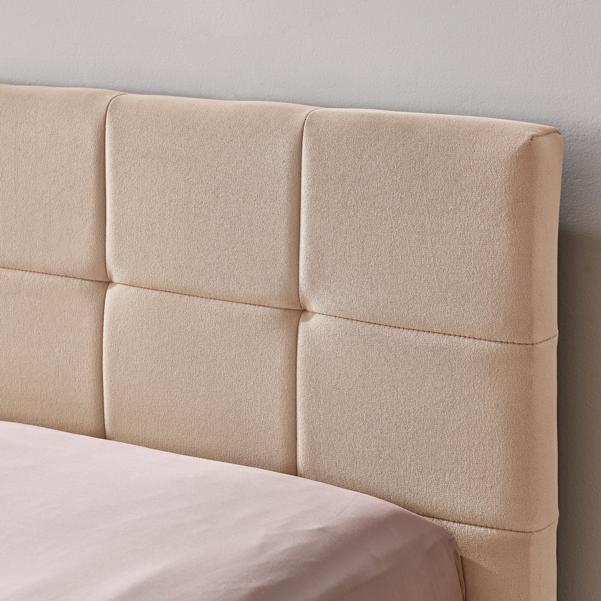 Mid Century Full Size Upholstered Tufted Bed Frame With Backrest And Armrests Velvet - Pink - Image 9