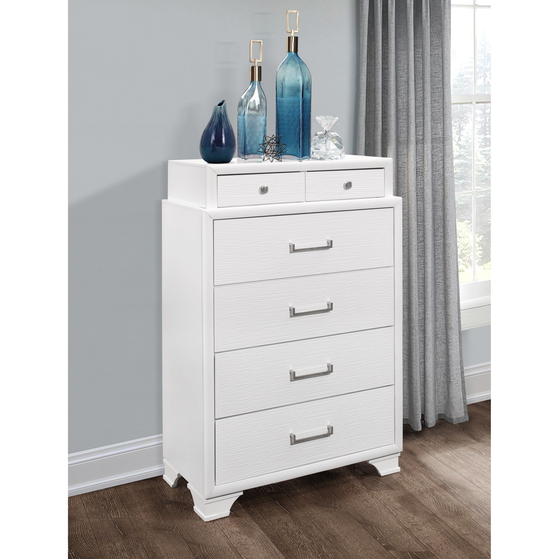 Civic - Chest - White - Image 4