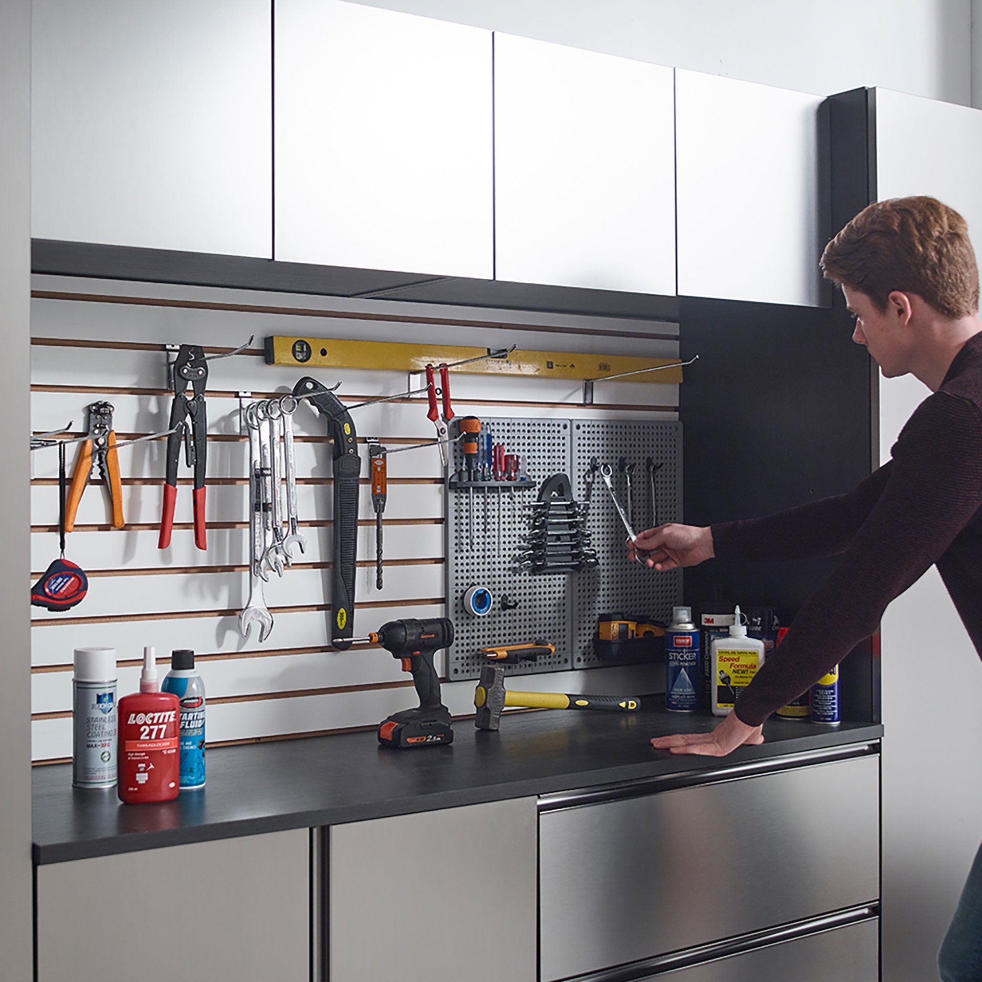 Nova - Series Garage Cabinet Set B With Soft Closing Mechanism And Water Resistant - Metallic Gray - Image 2