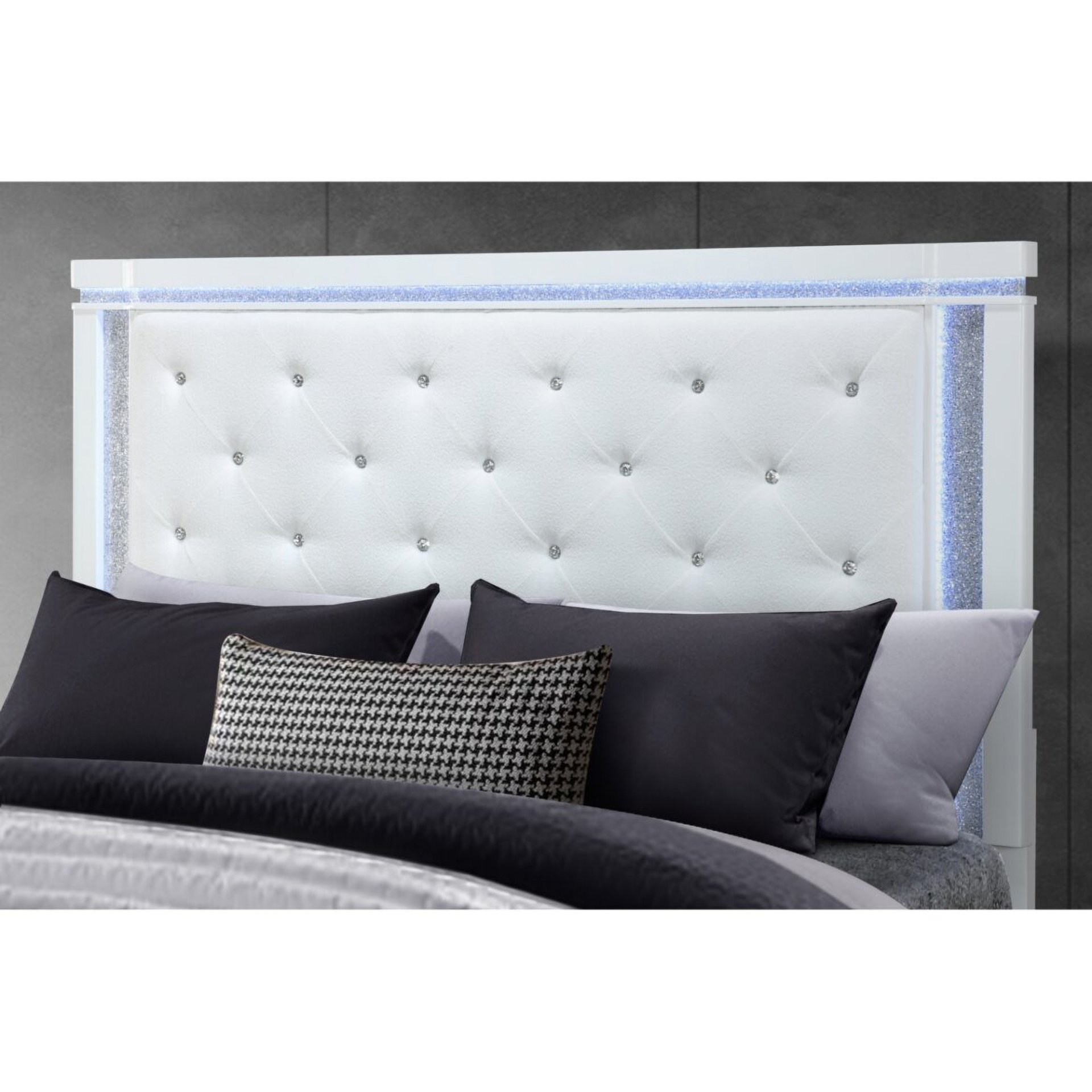 Adalid - King Bed With LED Lights And Tufted Design - White - Image 6