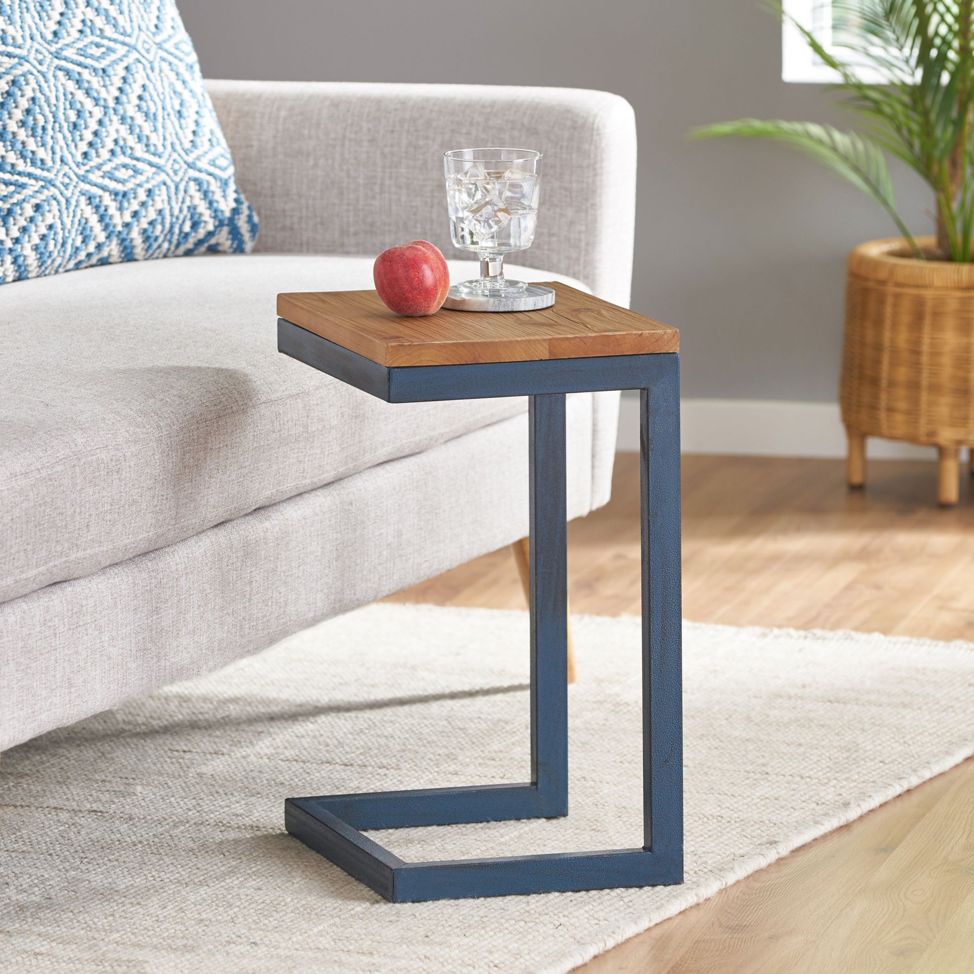 Small C Shaped End Table With Iron Base And Fir Wood Top - Black - Image 6