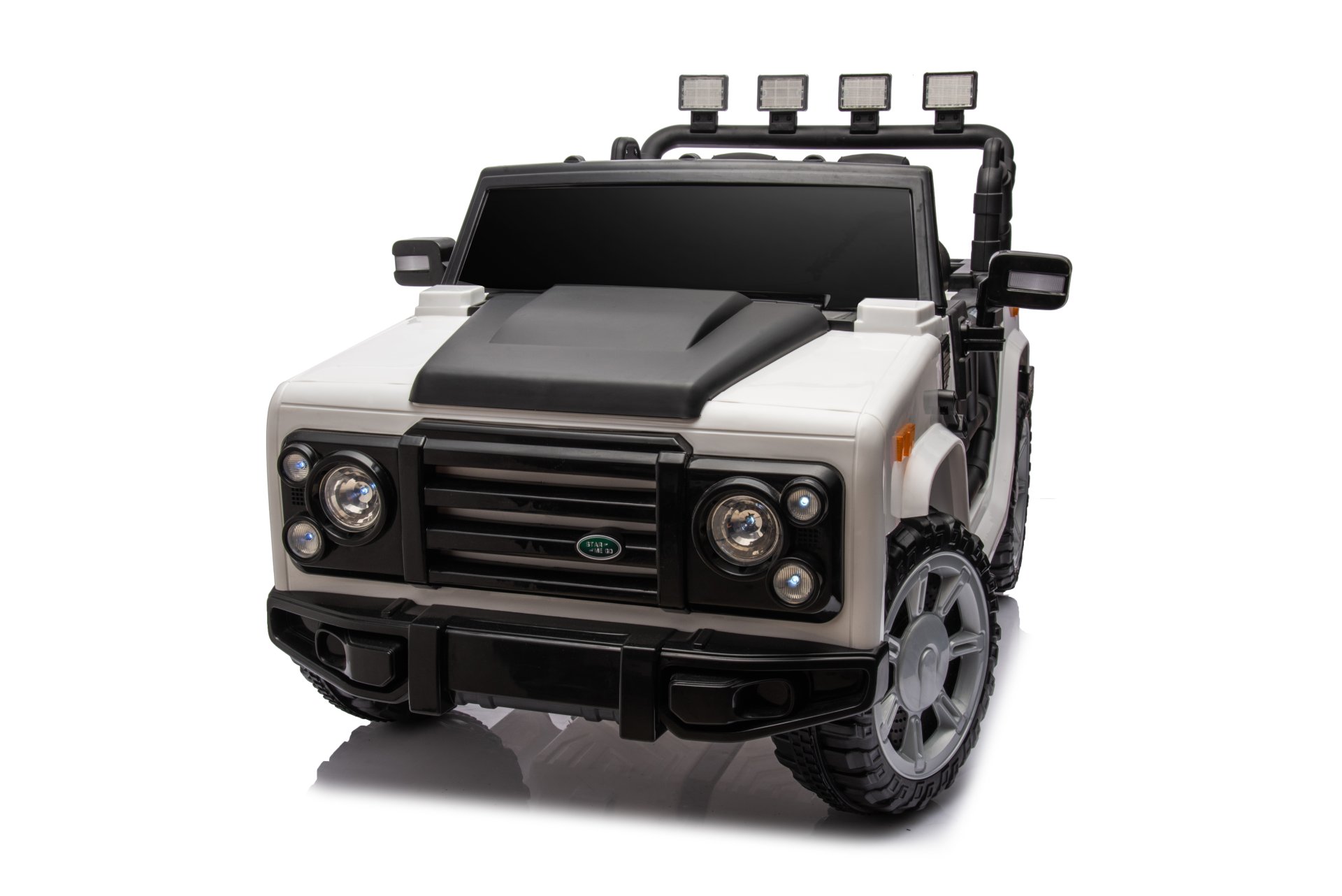 12V7A 30W*2 Four-Wheel Drive Leather Seat One Button Start, Forward And Backward, High And Low Speed, Music, Front Light, Power Display, Two Doors Can Open, 2.4G R / C, Seat Belt Four Wheel Absorber - White / Black - Image 4