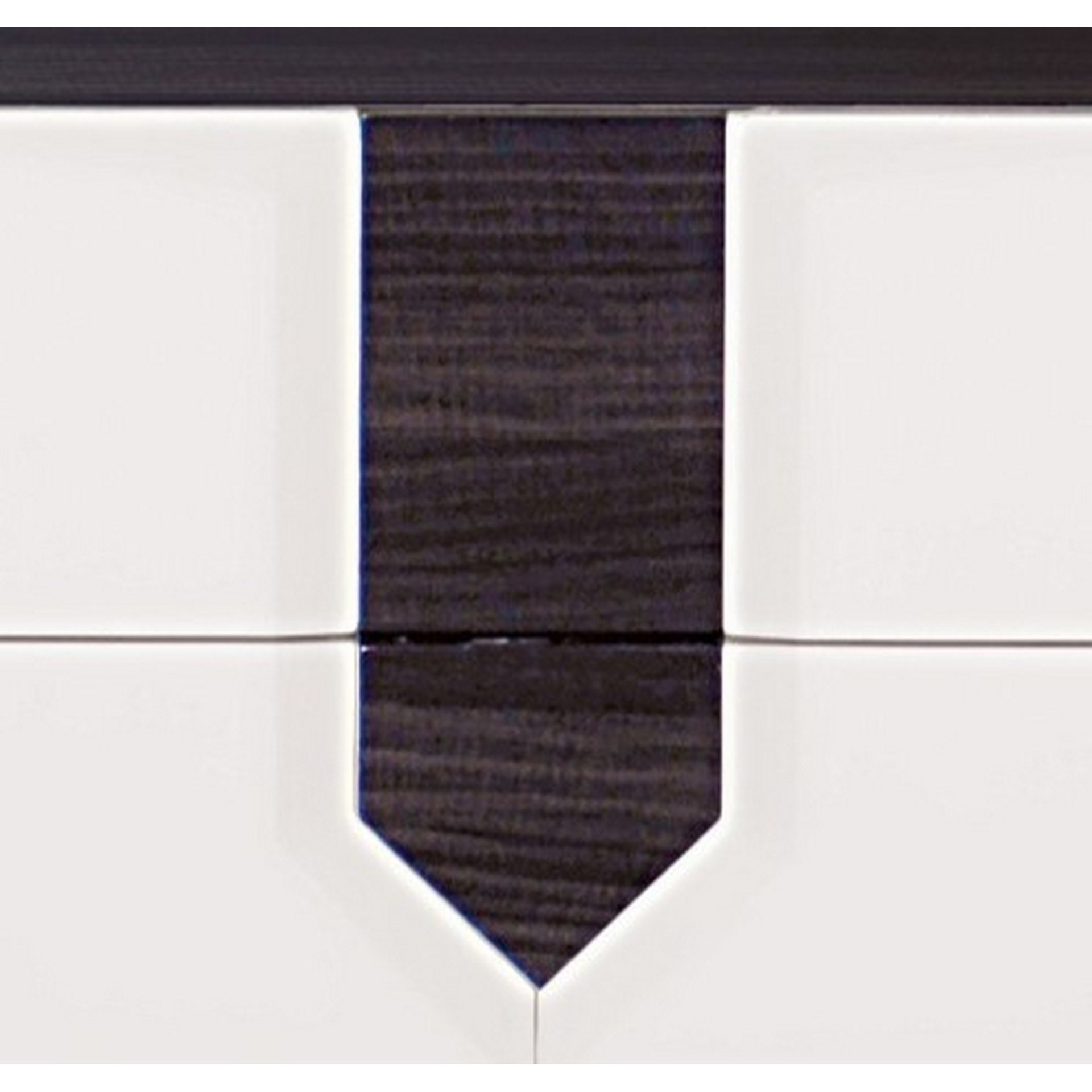 Vios - Zebra Chest - White - Image 6