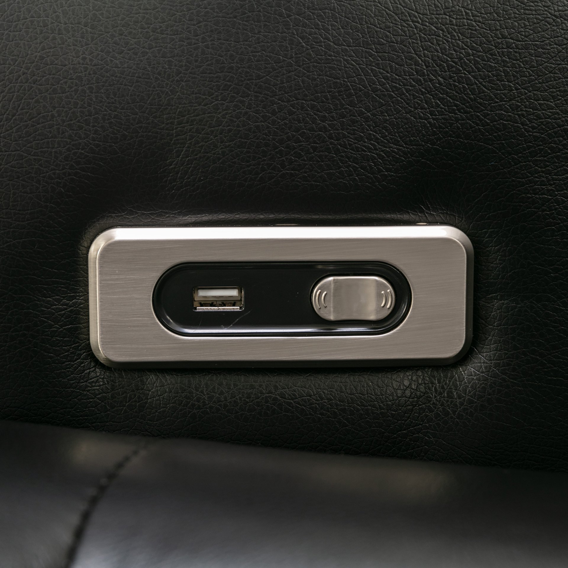 Home Theater Recliner With 270 Degree Swivel, Tray Table, Phone Holder, Cup Holder & USB Port - Black - Image 22