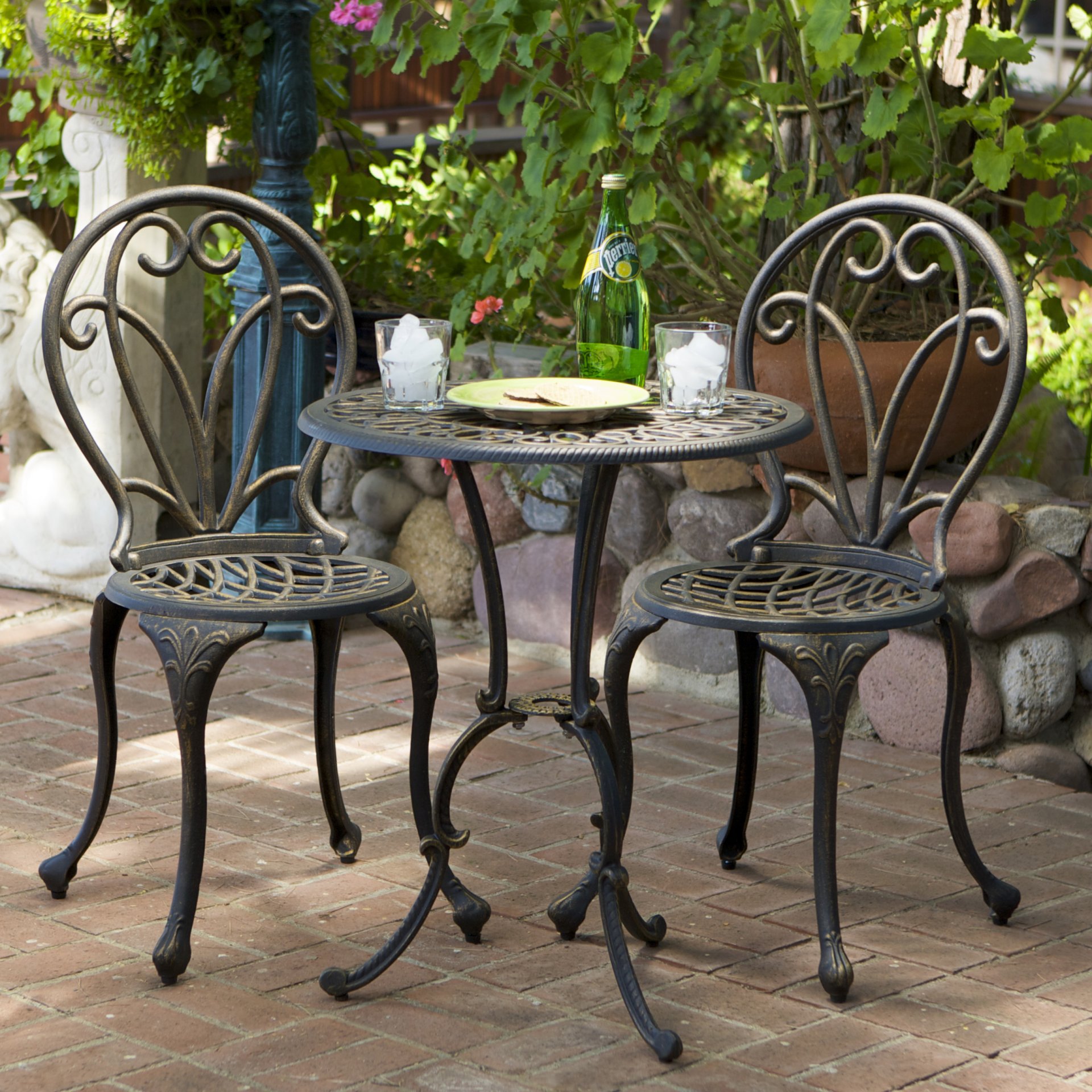 Thomas - 3 Pieces Cast Bistro Set - Black / Gold - Image 2