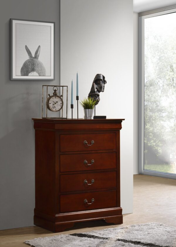 4 Drawer Chest Traditional Style - Cherry