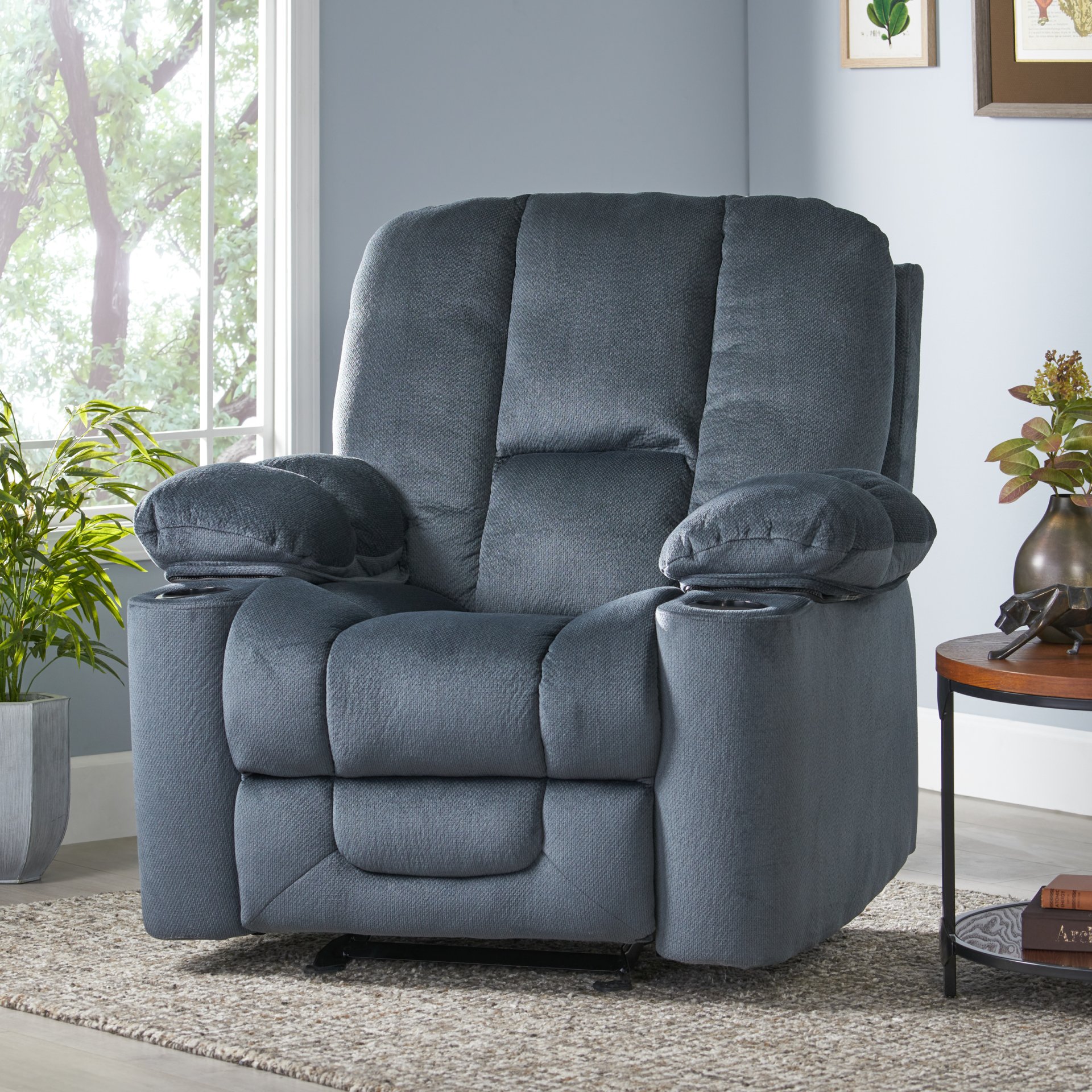Luxurious Manual Recliner Chair With Skin-Friendly And Dual Cup Holders - Silver - Image 9