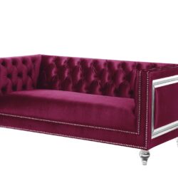 Heibero Loveseat - With 2 Pillows - Burgundy