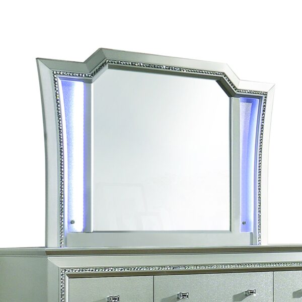 Kaitlyn - Mirror With LED - Champagne