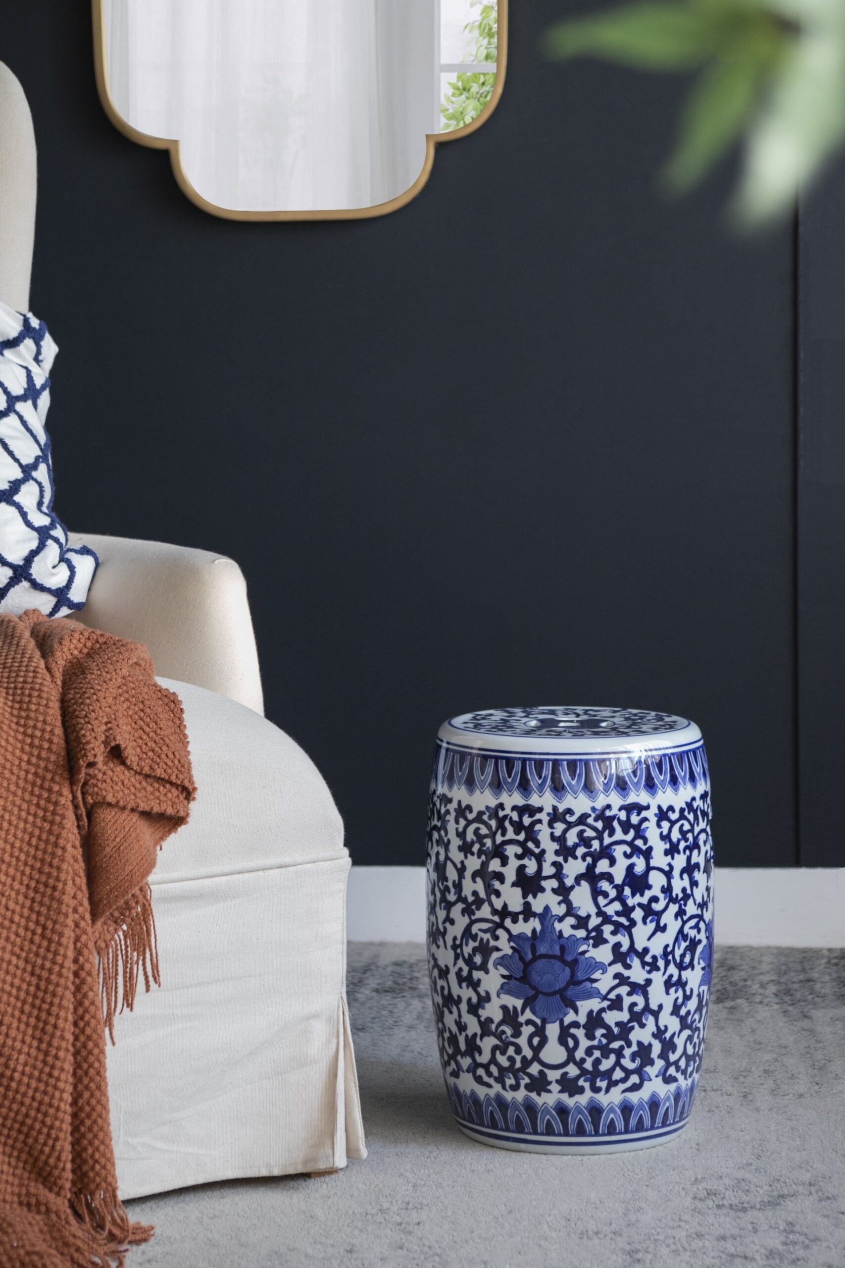 Ceramic Garden Stool, Small Side Tabel - White / Blue - Image 4