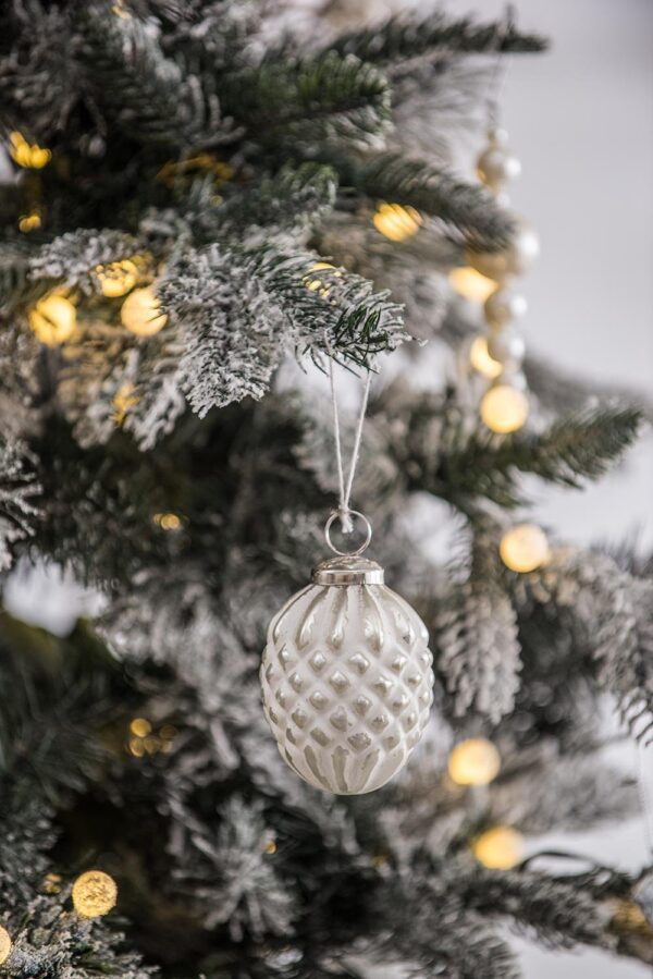 Christmas Ball Ornaments, Glass Decorative Hanging Ball Christmas Tree Ornaments For Holiday Party Decorations (Set of 12) - White