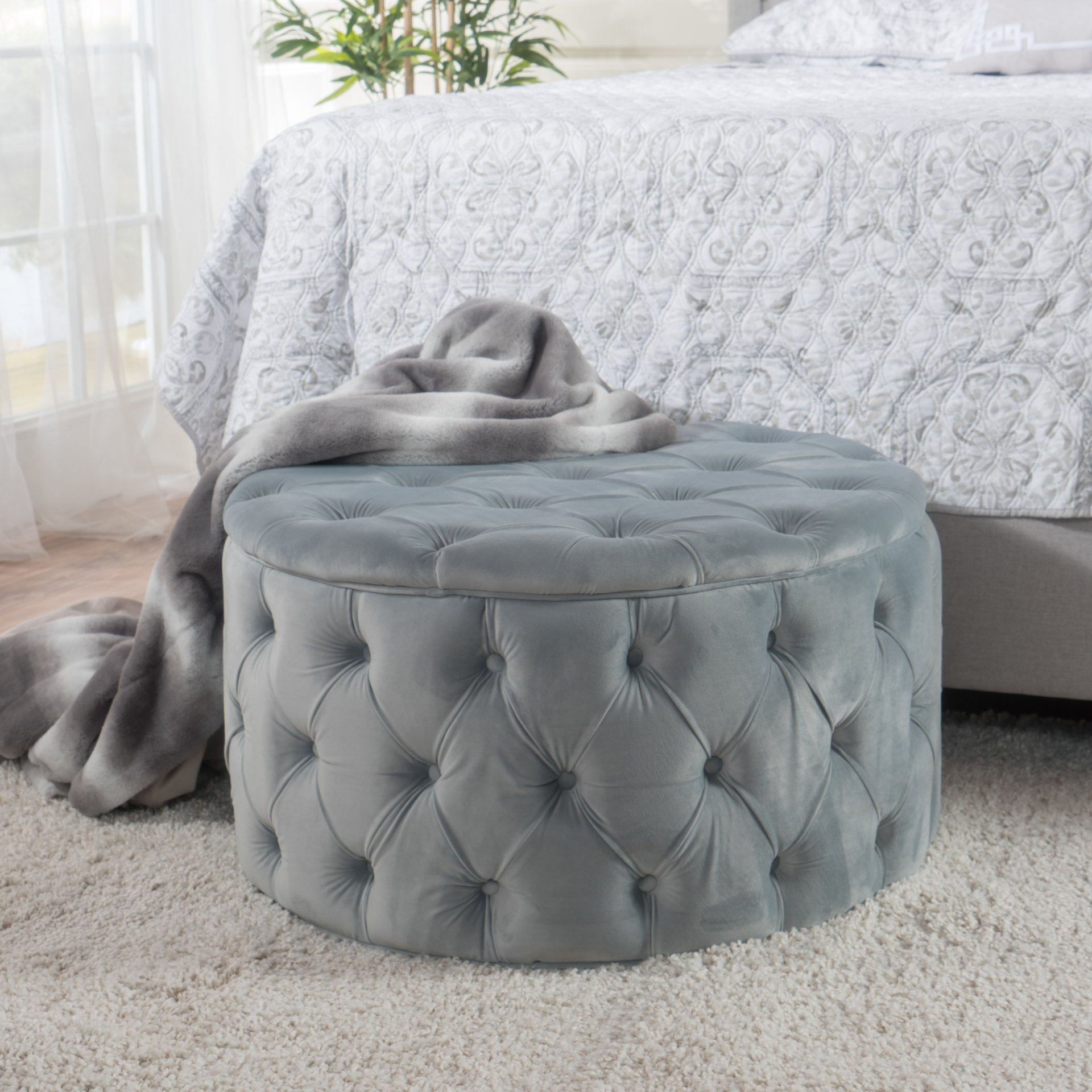 Elegant Ottoman With Plush Velvet Upholstery - Light Gray - Image 4