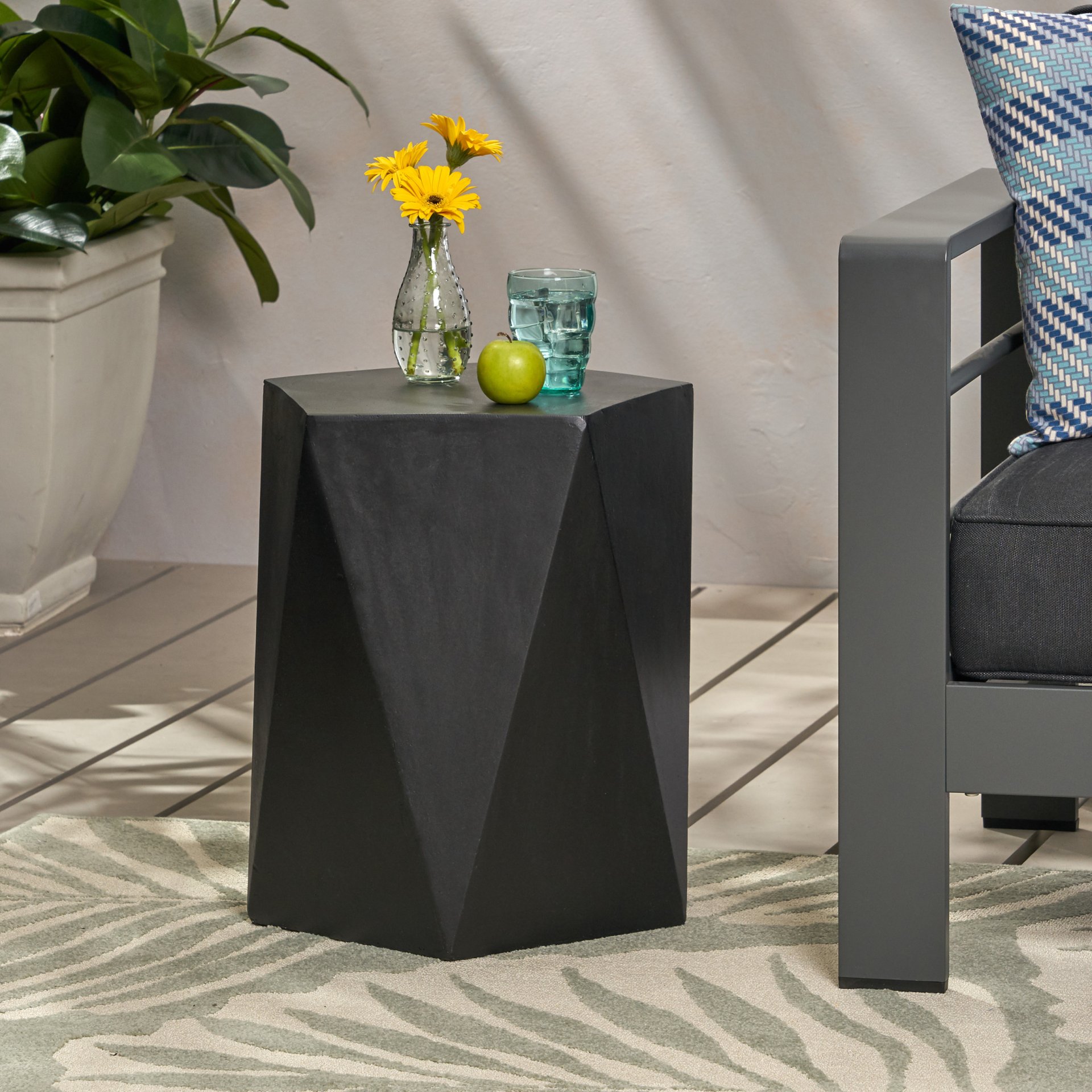 Side Table With Geometric Design - Black - Image 5