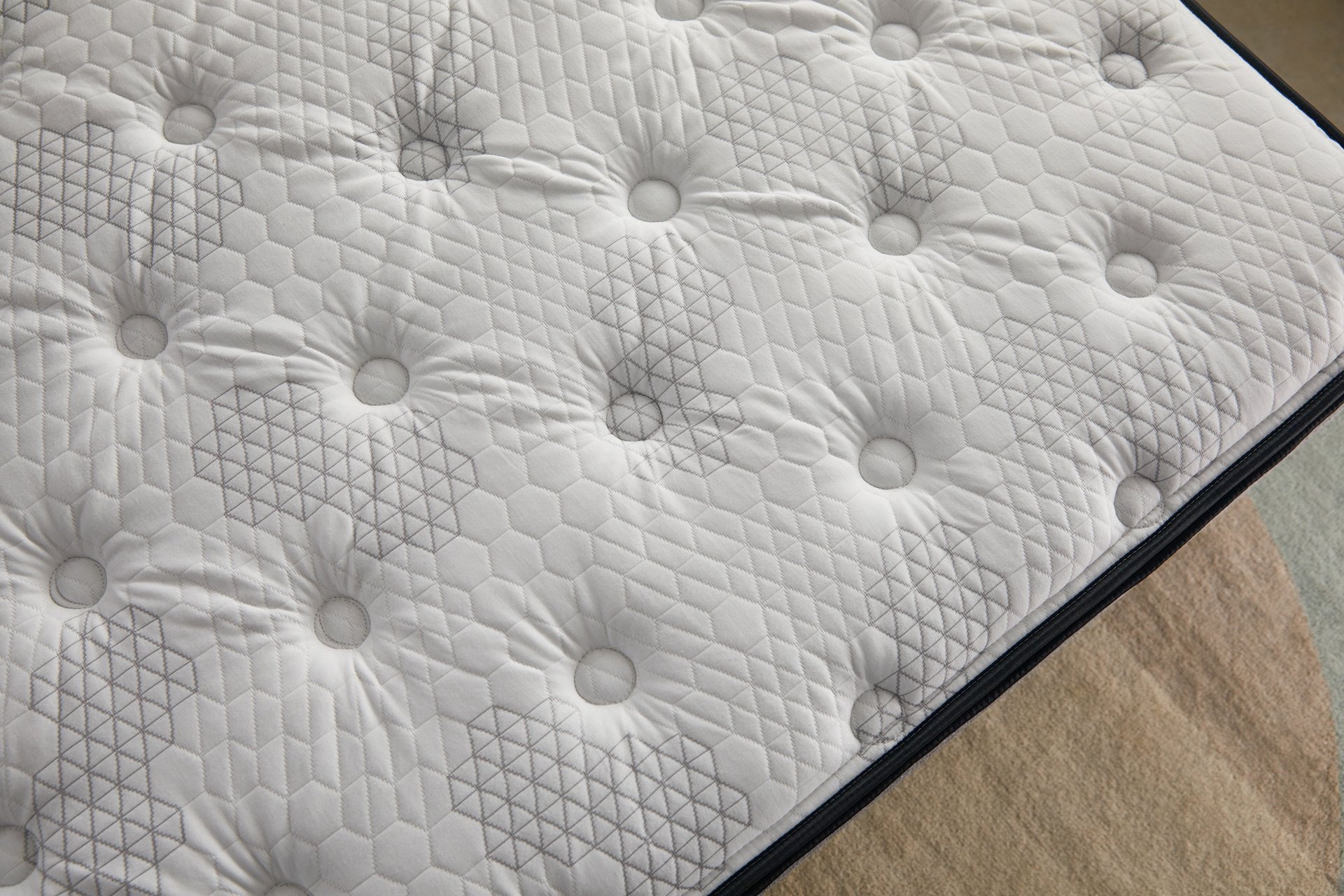 12" King Euro Top Hybrid Memory Foam Mattress - White / Black - Image 2