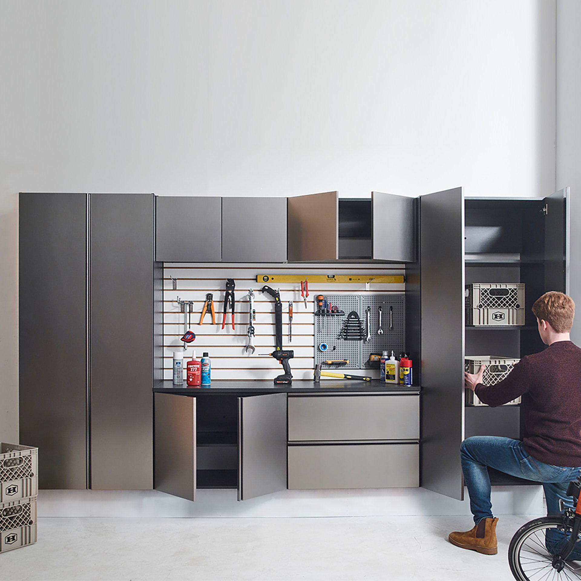 Nova - Series Garage Cabinet Set A With Soft Closing Doors - Metallic Gray - Image 4