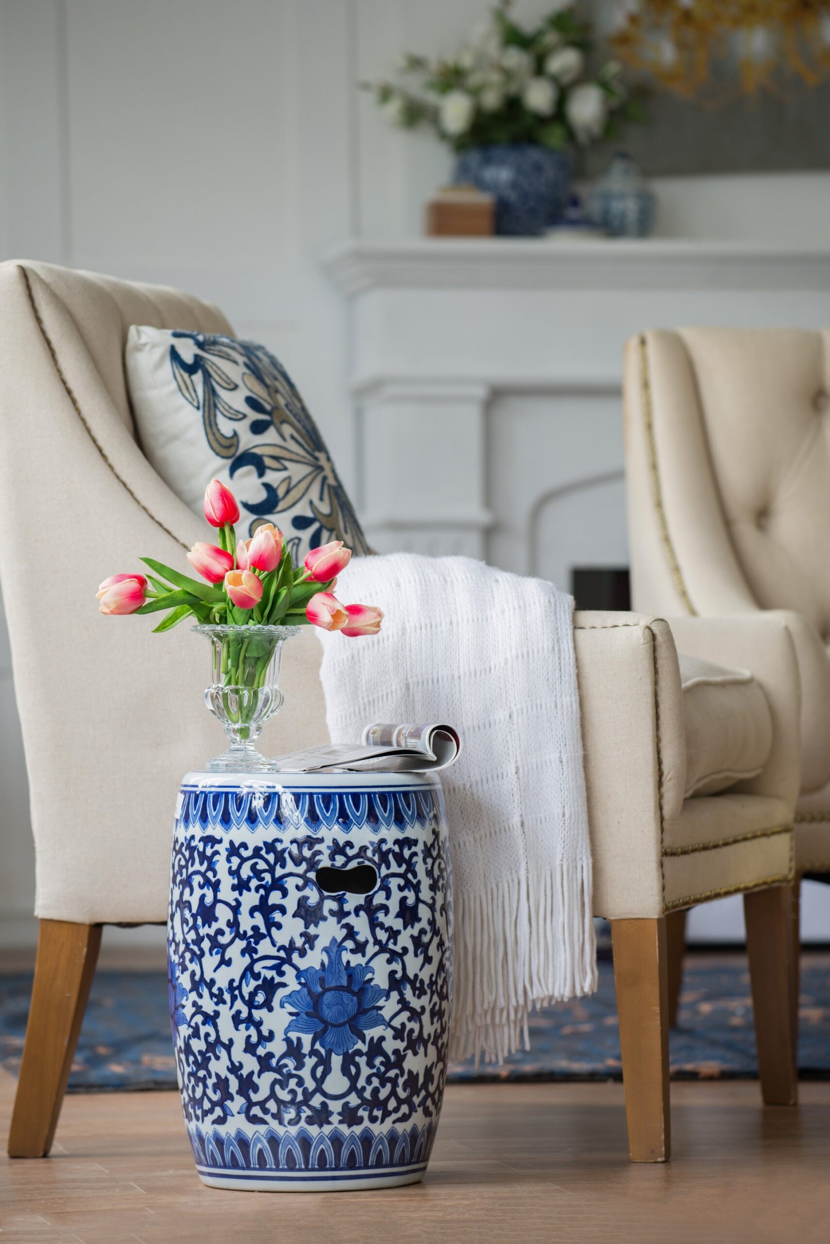 Ceramic Garden Stool, Small Side Tabel - White / Blue - Image 6