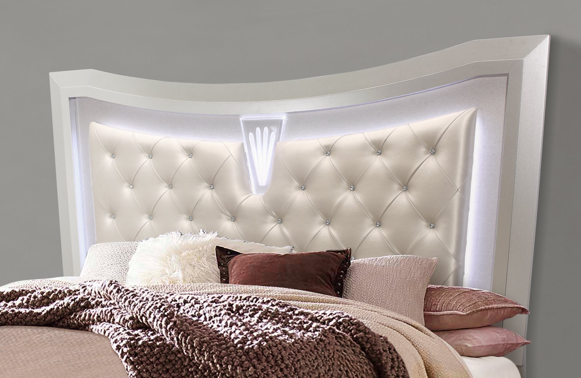 Cross - King Bed With LED - Glam Champagne - Image 12