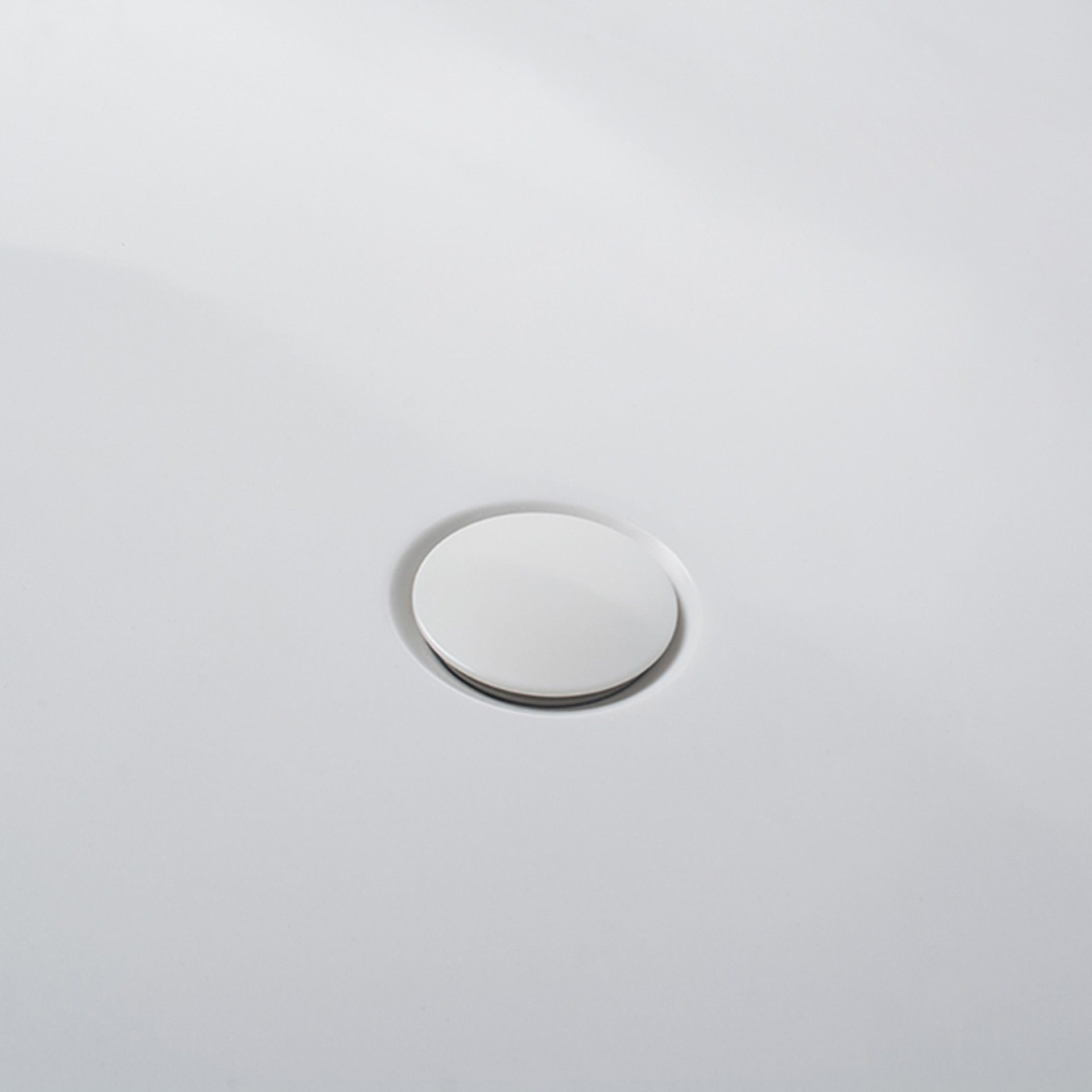 Solid Surface Stone Resin Oval Shape Soaking Bathtub With Overflow For The Bathroom - Matte White - Image 6