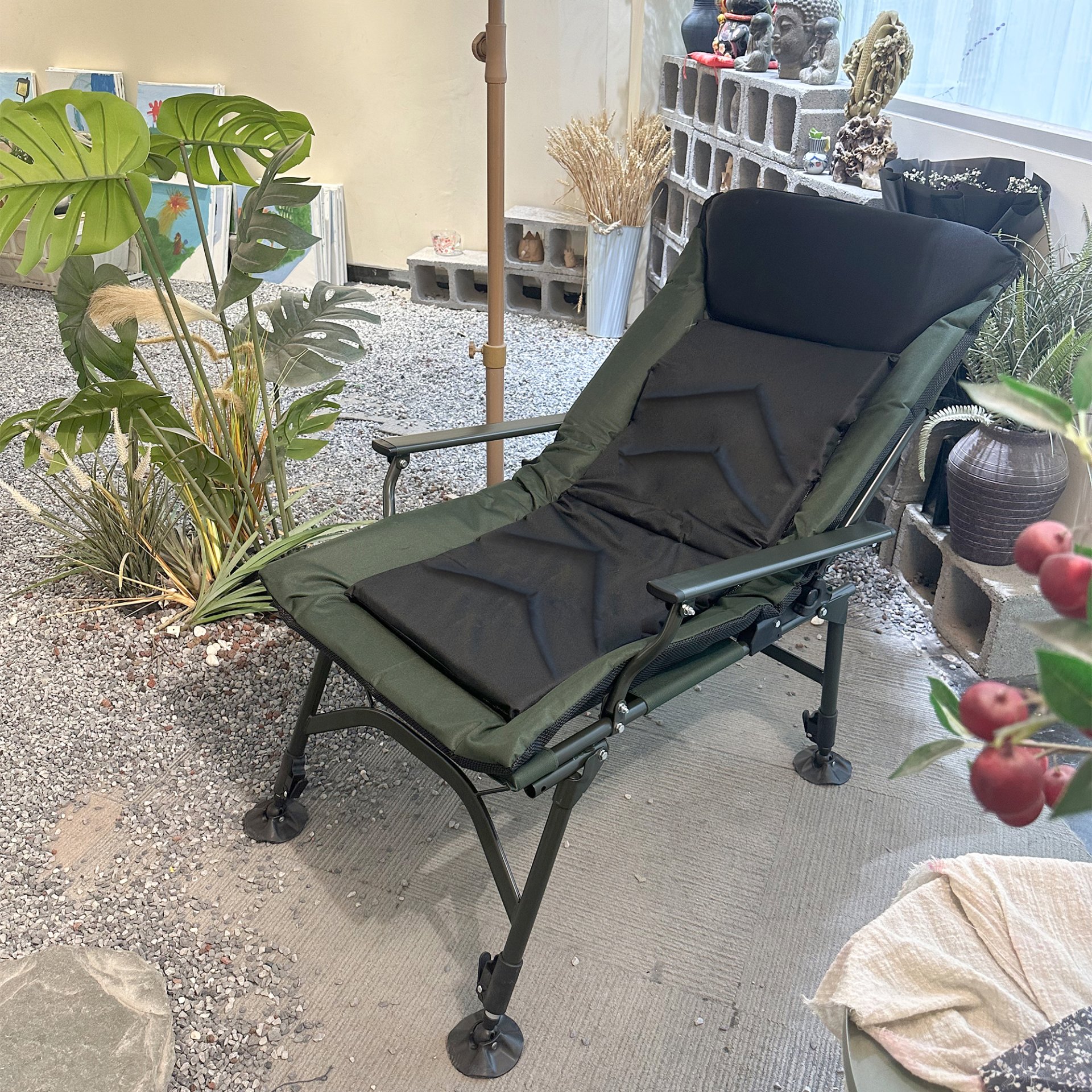 Camping Lounge Chair, Portable Folding Reclining Camping With Adjustable Backrest For Indoor And Outdoor Camping Beach Hiking Fishing - Green / Black - Image 4