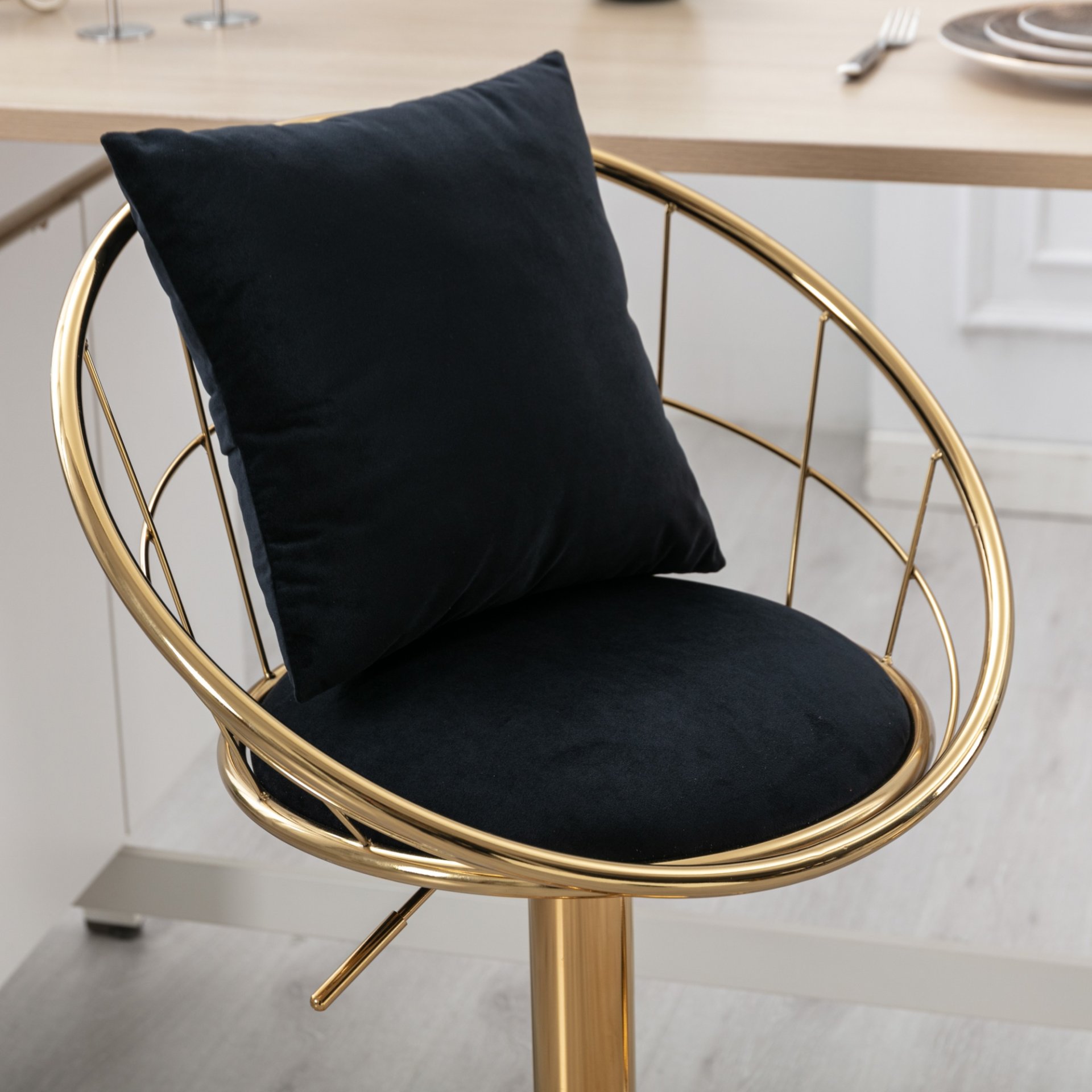 Velvet Bar Chair, Pure Gold Plated, Unique Design, 360 Degree Rotation, Adjustable Height, Suitable For Dining Room And Bar, (Set of 2) - Black - Image 19