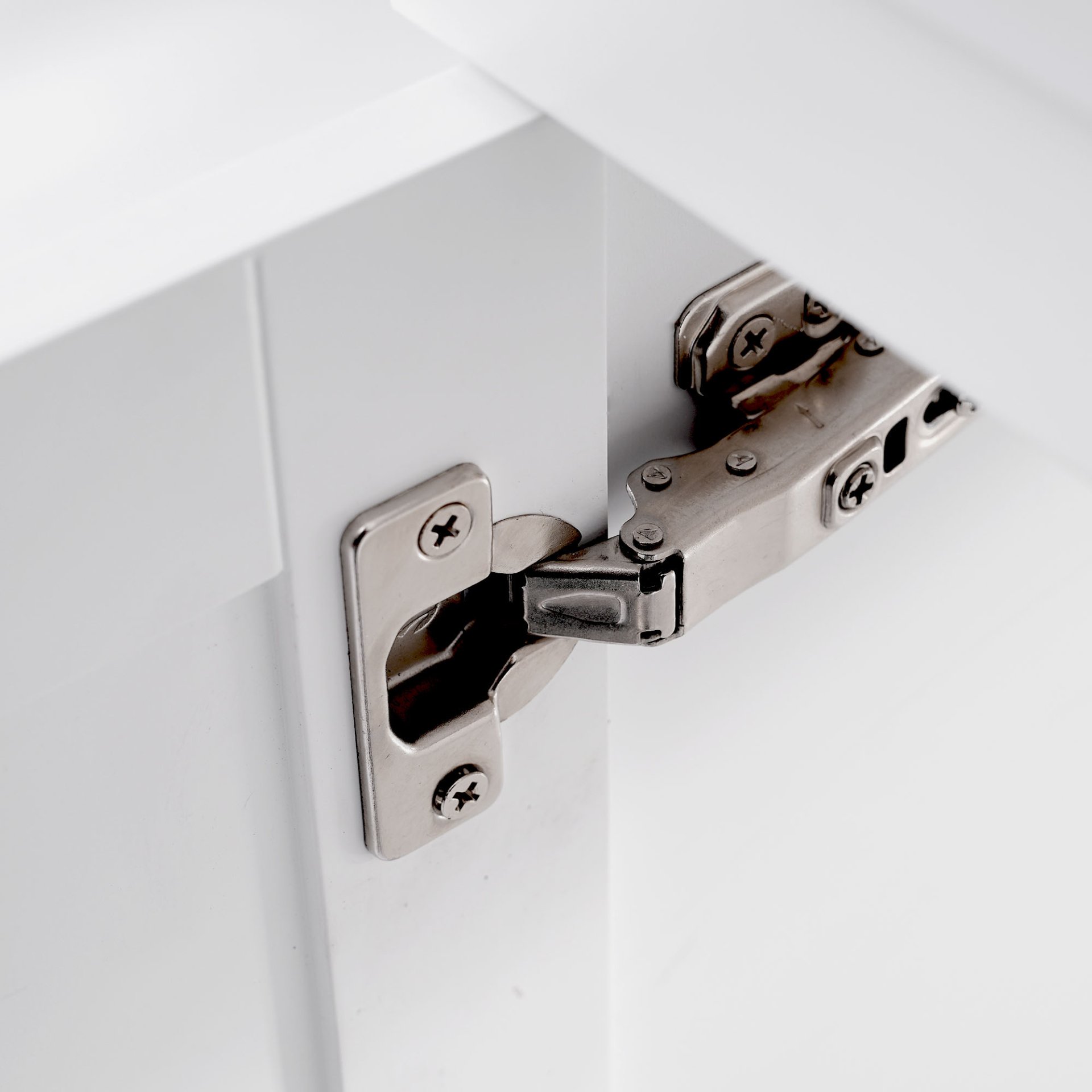 Shaker Style Free Standing Bathroom Vanity Cabinet With Sink, 4 Soft Close Drawers And 2 Soft Close Doors - White - Image 16