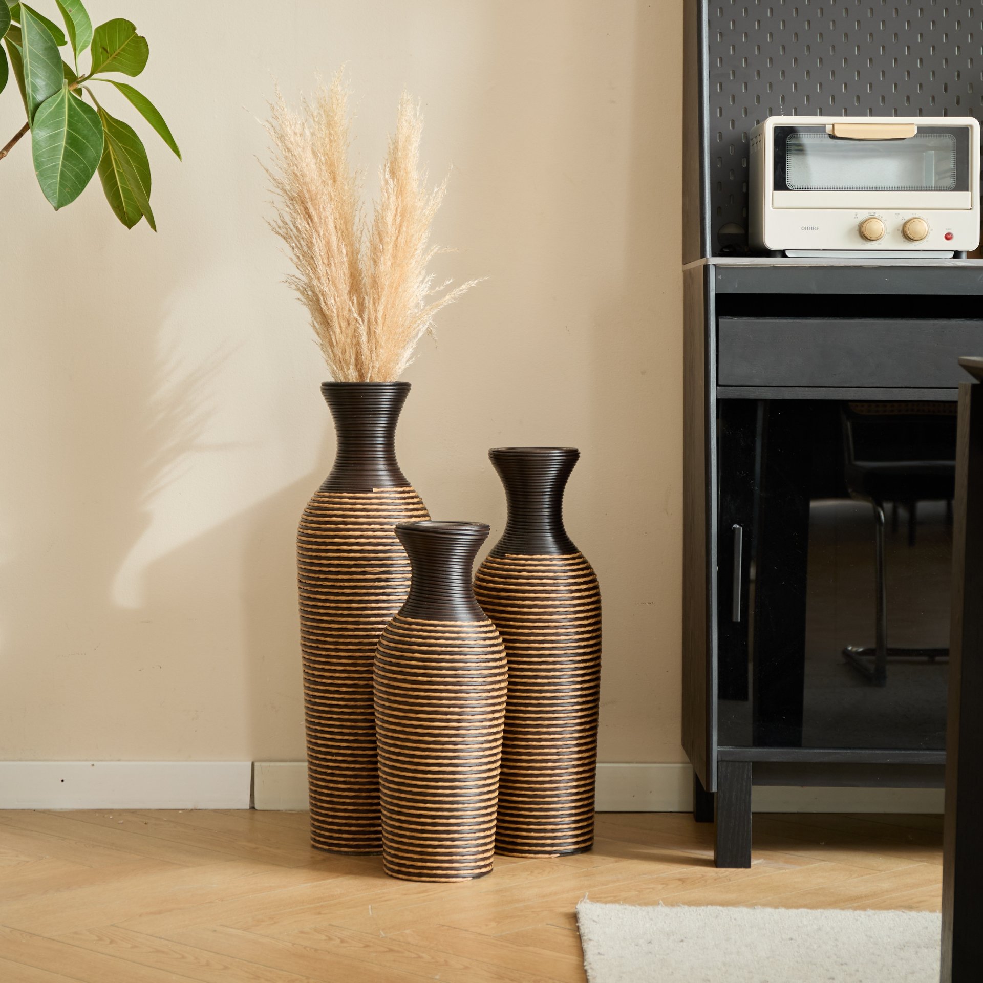 3 Piece Set Of Decorative Floor Vases, Classic And Neat Floor Vases With High Independent Flower Racks, Artificial Vine Vases, Home Decoration Flower Racks - Beige / Black - Image 16