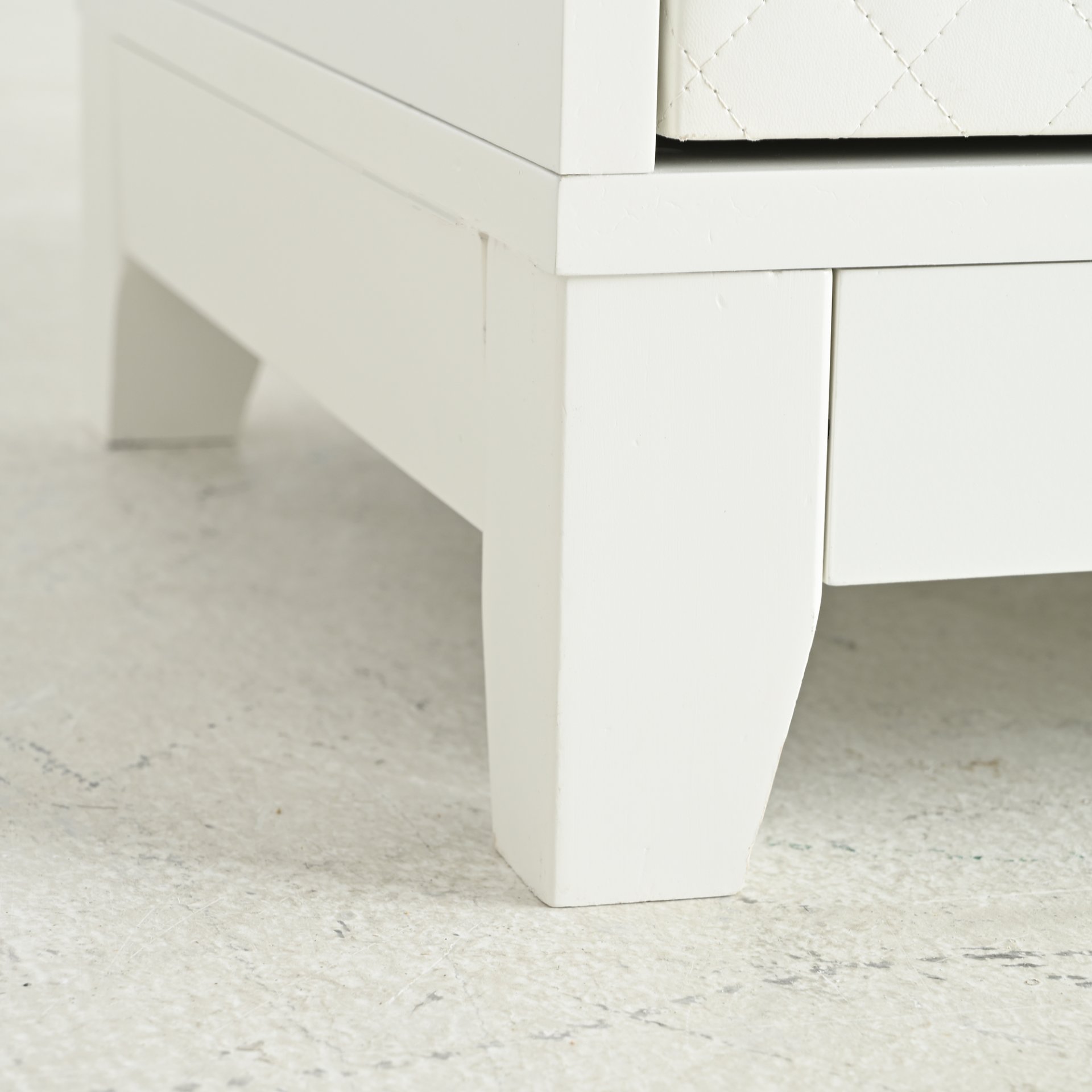 Modern Upholstered Glass Display Cabinet With Adjustable LED Light - White - Image 17